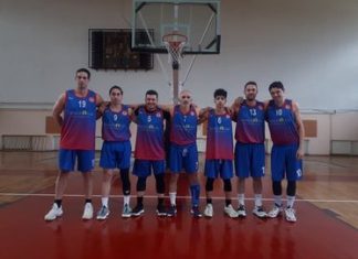 ”Αυτή είναι η ομάδα με την οποία αναγκαστήκαμε να κατέβουμε στην Άμφισσα”