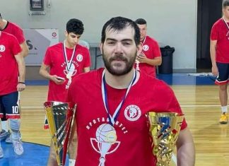 Ο Γιώργος Πολιτόπουλος συνεχίζει στον Κάδμο….