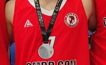 Η ΕΣ Κάδμος ευχαριστεί θερμά τον Δημήτρη Παπασιδέρη.